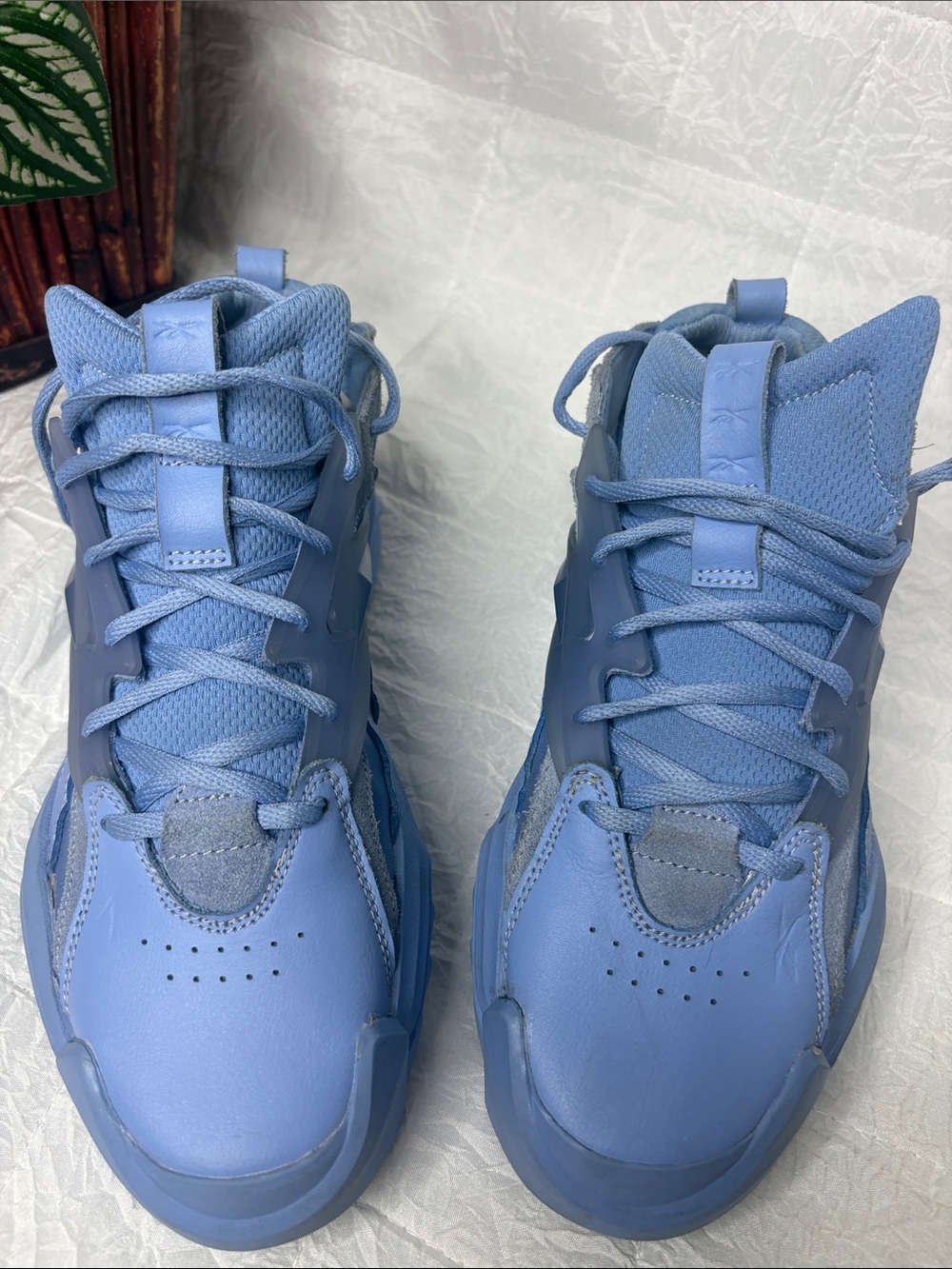 Reebok x Cardi B Classic Leather V2 Blue Platform Sneakers Women’s 5.5